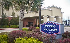 Hampton Inn & Suites Jennings